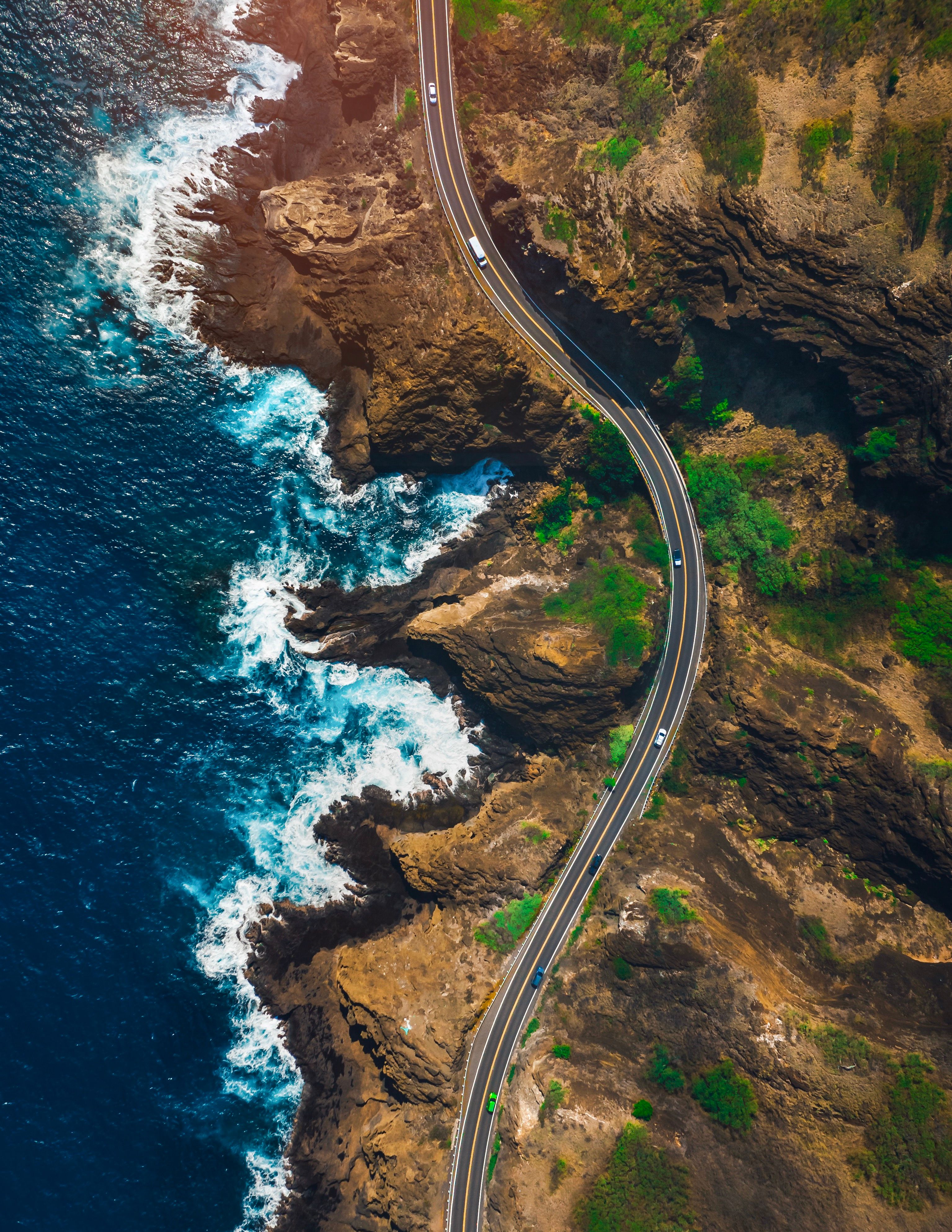Hawaii coastal road along the ocean