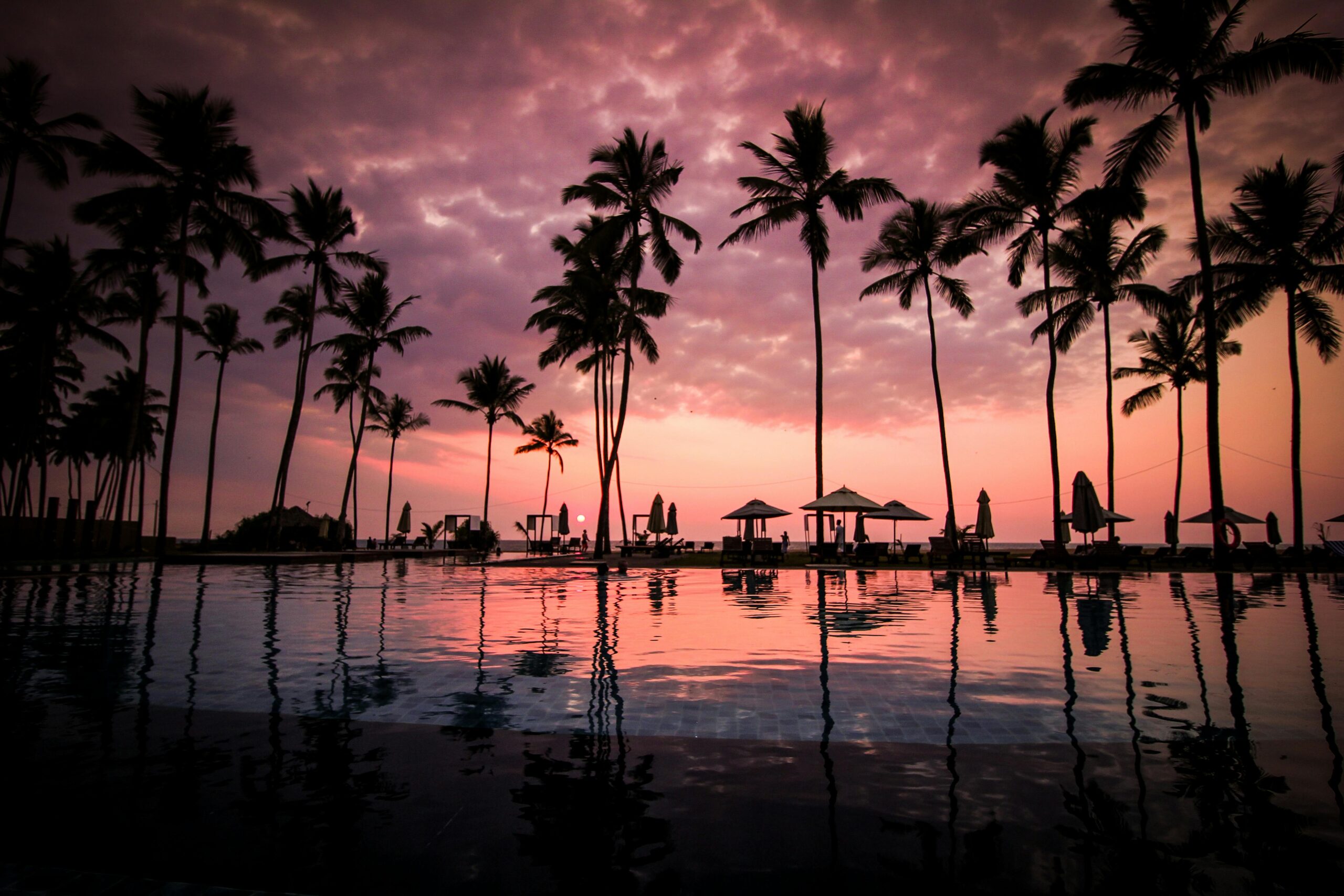 Image of Hawaii pool.